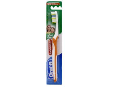 Oral-B 3 Effect Maxi Clean Toothbrush 1 Pc - Makkah Pharmacy