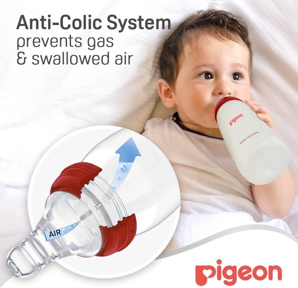 Pigeon Peristaltic Nursing Bottle Plastic with Handle, 240ml