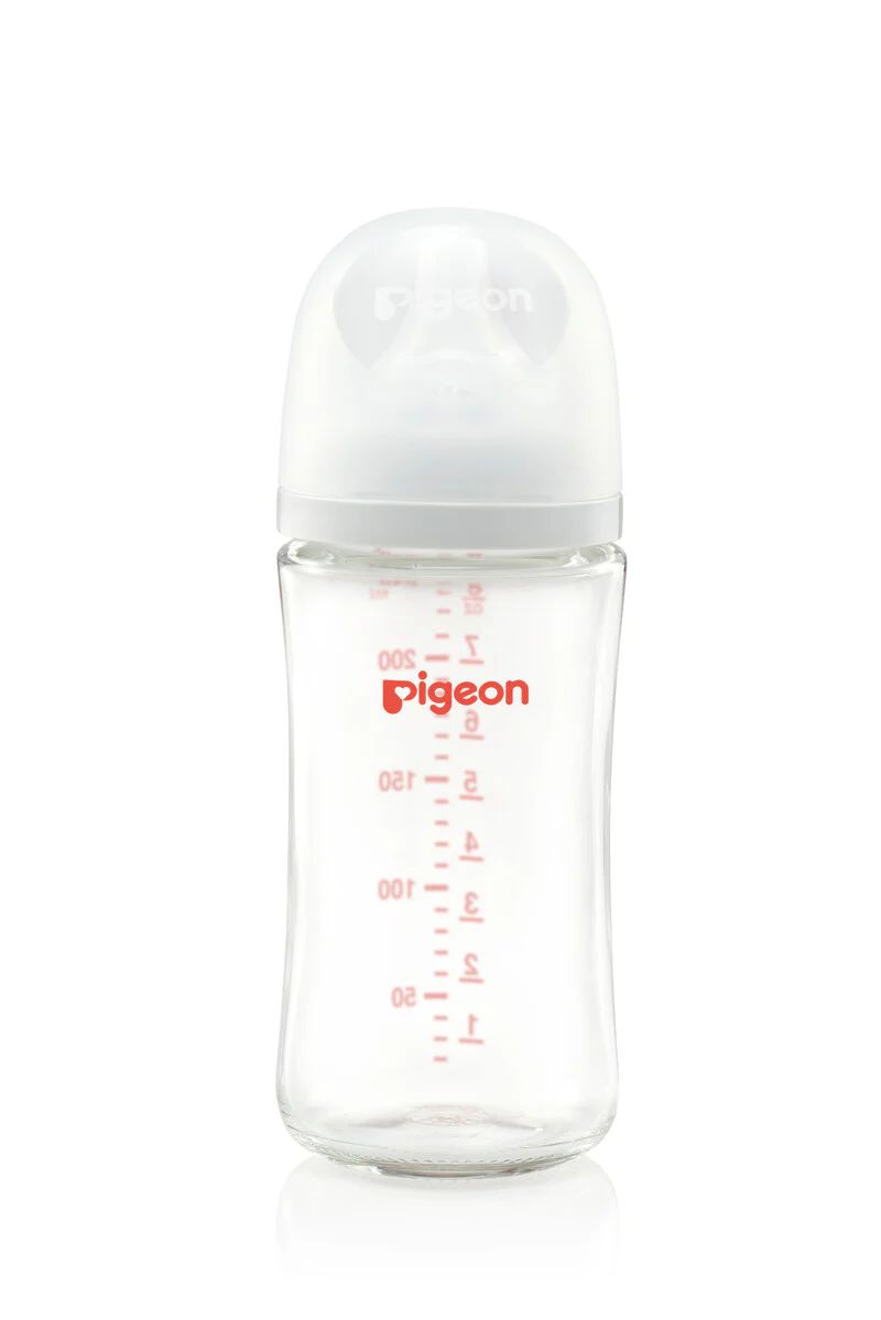 Pigeon SofTouch White 240ml Anti-Colic Medium Flow Glass Nursing Bottle (3+ Months), 1 Piece - Makkah Pharmacy