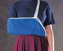 Makida XS Blue Arm Sling (33-38cm), 1 Piece - Makkah Pharmacy