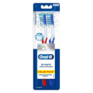 Oral-B 3D White Fresh Manual Toothbrush size 40 Medium, 2 Pieces