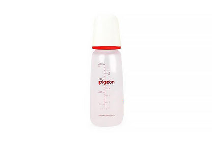 Pigeon Plastic White & Yellow 200ml Medium Flow Plastic Feeding Bottle, 1 Piece