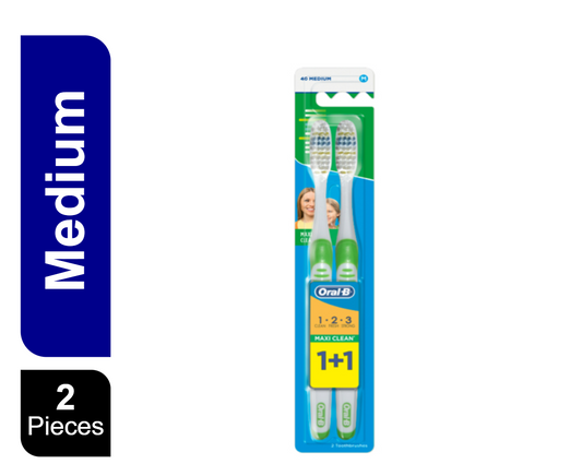 Oral-B 3 D Effect Medium Toothbrush, 2 Pieces - Makkah Pharmacy
