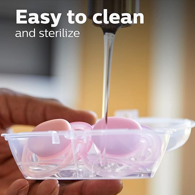 Philips Avent Ultra Air Night Silicon Soother for Girl 6-18 Months, 2 Pieces - Makkah Pharmacy